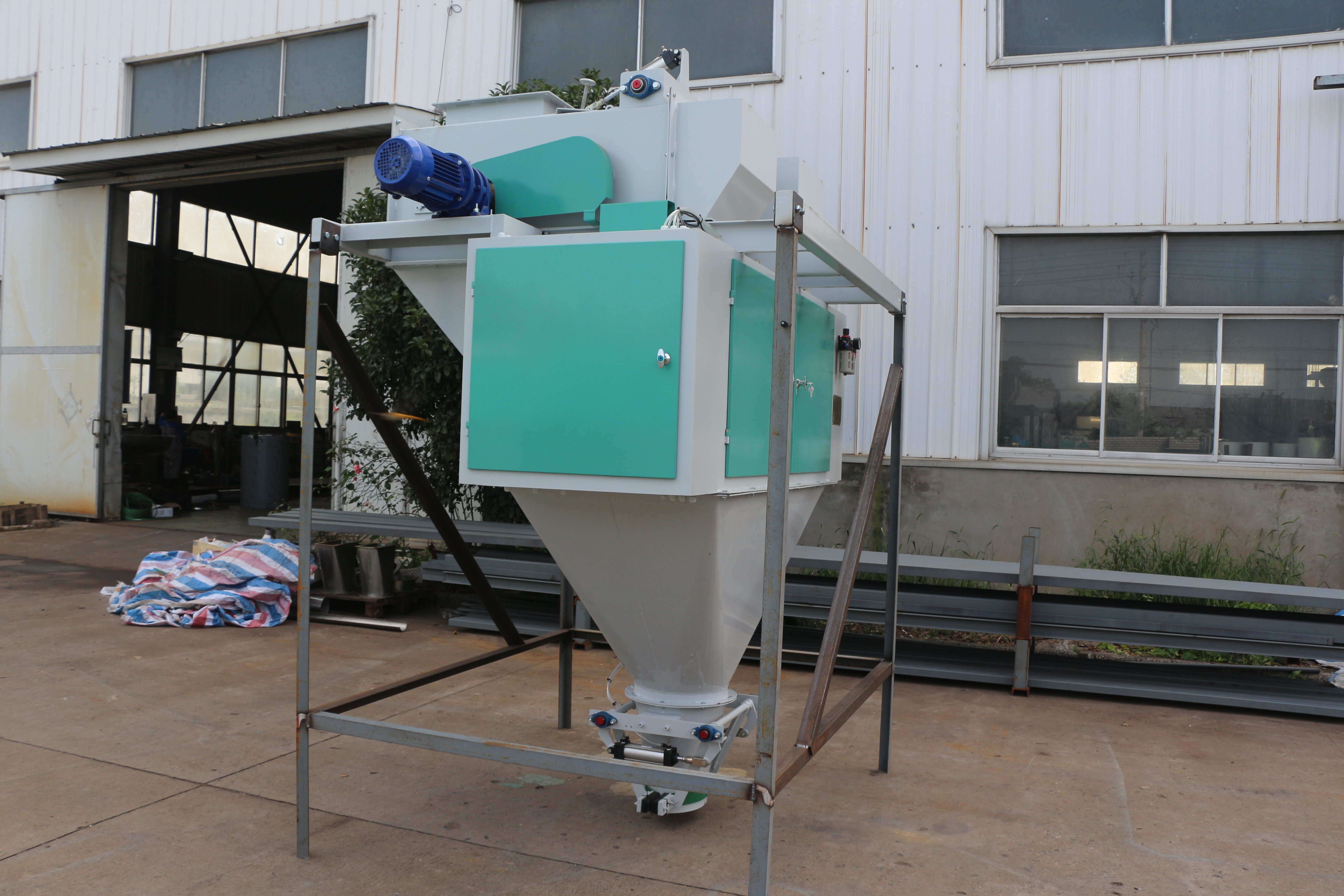 Belt Feeding Double Bucket Packaging Scale of Quantitative Packaging Scale Machinery